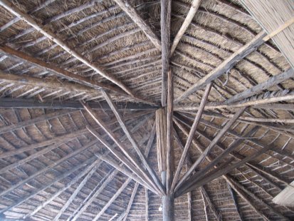 House of the impluvium, multi-storey house and architectural forms in&nbspCasamance - Objects 13: Bars and Restaurants - foto: Pavel Nasadil, 2012