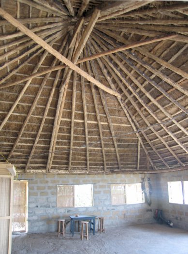 House of the impluvium, multi-storey house and architectural forms in&nbspCasamance - Objects 13: Bars and Restaurants - foto: Pavel Nasadil, 2012