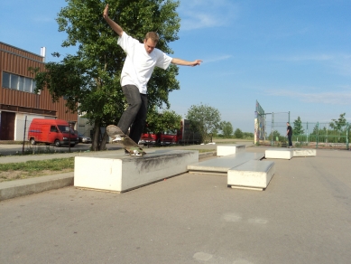 PRESBETON a Skate elements 