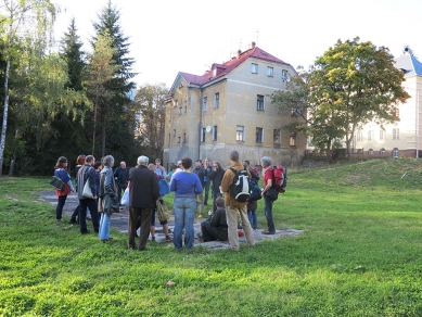 Procházka Libercem podél Jizerského potoka - Další louka po ceště, která vznikla.  - foto: Jana Hlavová