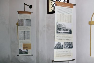 Obnova kaple sv. Ludmily a Marty na Přední Kopanině - Interiér s expozicí - foto: Patrik Líbal, 2012