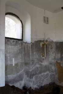 Obnova kaple sv. Ludmily a Marty na Přední Kopanině - Původní stav interiéru - foto: Patrik Líbal, 2012