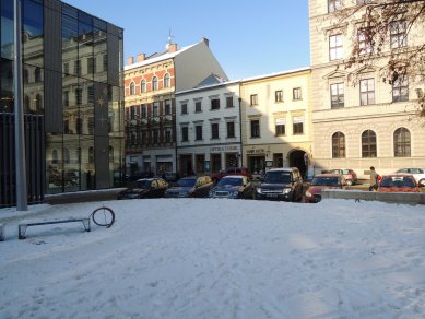Olomoucký Prior: veřejný prostor na obtíž