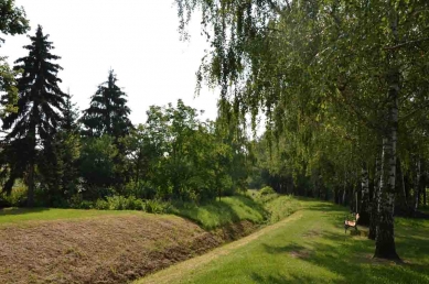 Vladimír Sitta: (NEJEN) O ČESKÉ ZAHRADĚ - Best Private Plots, 3. cena: Christine Rottenbacher, Rakousko, Community Gardens of Unterretzbach