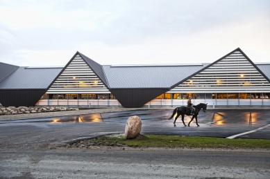 Vejlskovgaard Stable by LUMO Architects - foto: Lumo Architects / Jesper Balleby