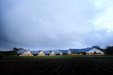 Vejlskovgaard Stable by LUMO Architects - foto: Lumo Architects / Jesper Balleby