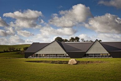 Vejlskovgaard Stable by LUMO Architects - foto: Lumo Architects / Jesper Balleby