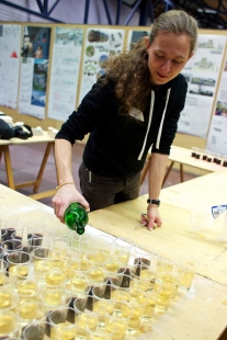 Ještěd in the cage 09 - festive announcement - <html>
<body>
<h1>Preparation of Snacks</h1>
</body>
</html> - foto: Jan Mastník