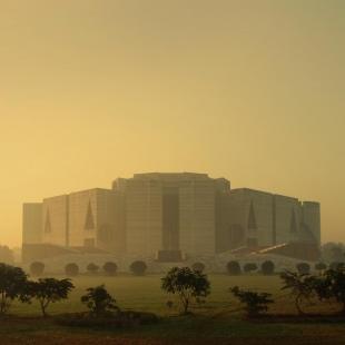 Výstava Louis Kahn – The Power of Architecture - National Assembly Building in Dhaka, Bangladesh, Louis Kahn, 1962–83