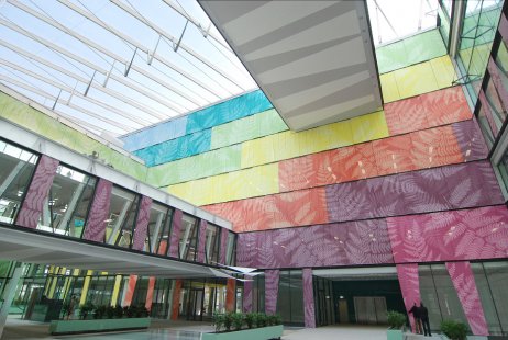 Textile shading – a solution for comfort and aesthetics of buildings