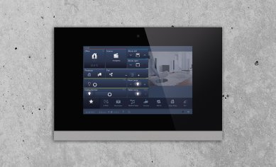 Jak se bydlí v novém bytě olympioničce Zuzaně Hejnové?<BR>Žije v poklusu i doma?