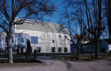 Festival architektury v Londýně představí trojici českých ateliérů - Spolkový dům ve Slavonicích - foto: Opočenský Valouch architekti