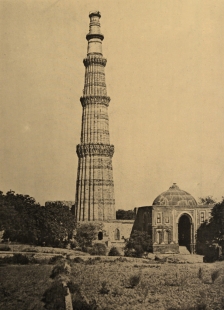 Karel Čapek a Vlastimil Hofman: Indická architektura - Kutab-Minar v Delhi.