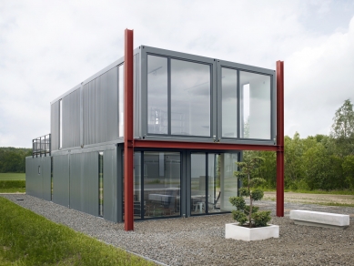 Přiznaná modularita a kontejnerovost - Designový obchod, Německo