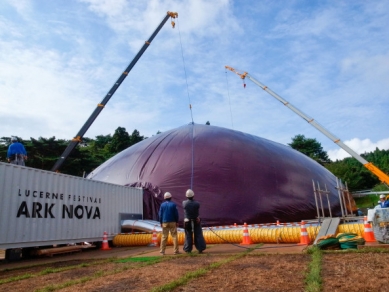 V Japonsku otevřou první nafukovací koncertní síň na světě - foto: Lucerne Festival Ark Nova 2013