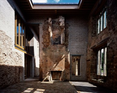 The best British building of the year is the renovation of a 16th-century fortress - foto: Helen Binet