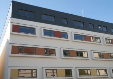 Rezidence Aurum - přírodní barevné tóny fasády