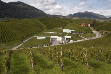 Fragnerova gallery presents contemporary wine architecture