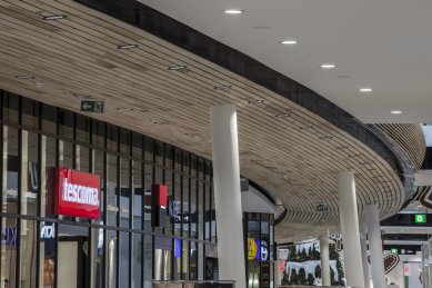 Úsporné a ekologicky šetrné osvětlení nákupního centra 