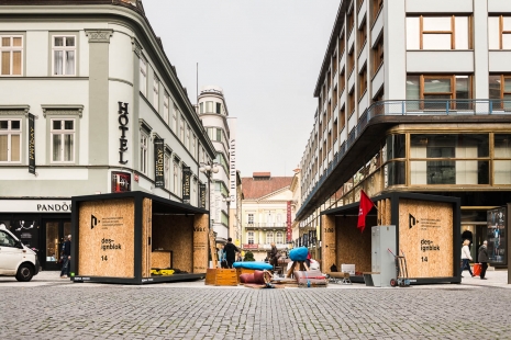 Containers revive public space in Prague at Designblok