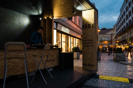 Containers revive public space in Prague at Designblok