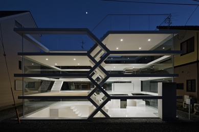 <html>
<head>
    <title>House S in Japan by Yuusuke Karasawa</title>
</head>
<body>
    <h1>House S in Japan by Yuusuke Karasawa</h1>
</body>
</html> - foto: Koichi Torimura