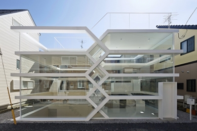 <html>
<head>
    <title>House S in Japan by Yuusuke Karasawa</title>
</head>
<body>
    <h1>House S in Japan by Yuusuke Karasawa</h1>
</body>
</html> - foto: Koichi Torimura