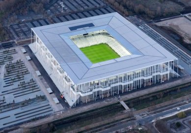 Fotbalový stadion v Bordeaux od H&deM - foto: Iwan Baan