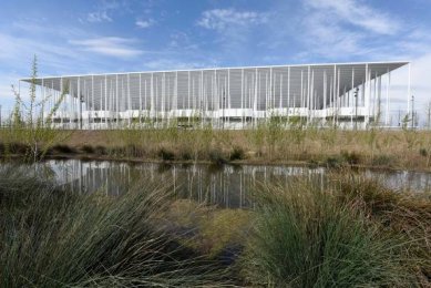 Football stadium in Bordeaux by H&deM - foto: Francis Vigouroux