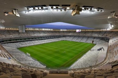Fotbalový stadion v Bordeaux od H&deM - foto: Francis Vigouroux