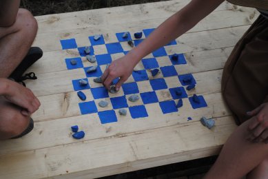 Letní dílna a workcamp na Městské plovárně v Plzni  - Plovárenská dáma - foto: Šárka Malošíková