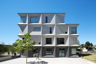 Stirling Prize 2015 získala dívčí škola v Londýně od AHMM