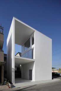 Minimalist House in Tokyo by Takuro Yamamoto - foto: Takuro Yamamoto Architects