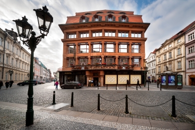 Expozice Český kubismus v domě U Černé Matky Boží je otevřena - foto: Ondřej Kocourek, Gabriel Urbánek