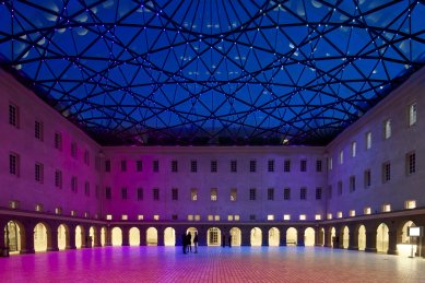 circle autumn 2016 : Liesbeth van der Pol