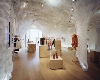 Kengo Kuma / Woven 