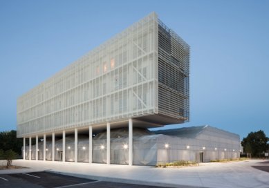 Inovační centrum Mines-Télécom u Paříže od Block Architectes - foto: Philippe Piron 