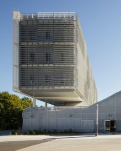 Inovační centrum Mines-Télécom u Paříže od Block Architectes - foto: Philippe Piron 