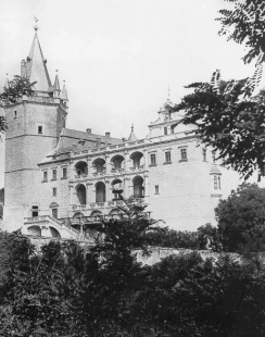 Tři letošní výročí české architektury 19. století  - Novorenesanční přestavba zámku Stránov pro Marii z Valdštejna-Vartemberka, 1889-99