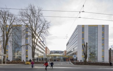 Vzdělávací komplex UTB ve Zlíně otevřen pro studenty - foto: Peter Cook 