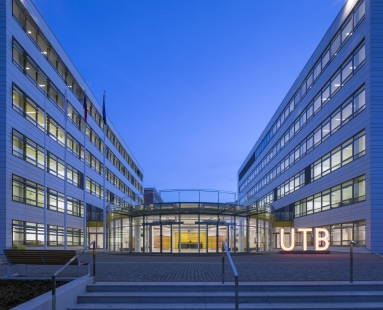 Vzdělávací komplex UTB ve Zlíně otevřen pro studenty - foto: Peter Cook 