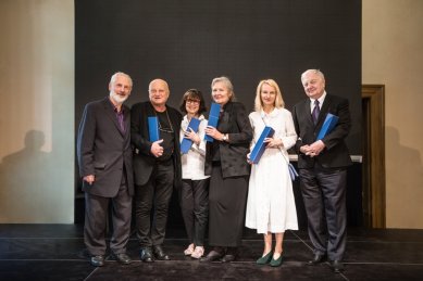 UMPRUM udělila čestný doktorát prof. Emilu Přikrylovi - foto: Tomáš Slavík