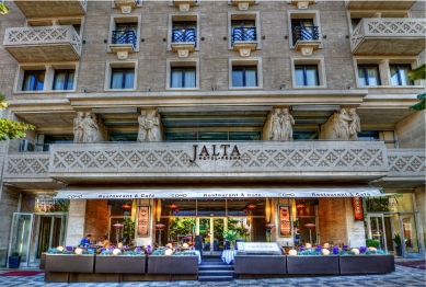 Hotel Jalta, architektonický skvost Václavského náměstí, slaví 60. výročí