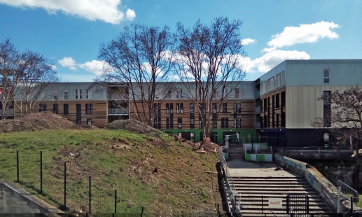 Height Modular Buildings - Solidarity hotel for the international humanitarian organization Aurore in Paris