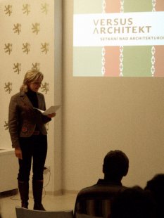 První dům VERSUS ARCHITEKT - foto: A1Architects