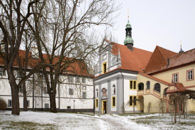 Retro otočné vypínače Hager podtrhují zdařilou rekonstrukci komplexu klášterů v Českém Krumlově - foto: David Raub