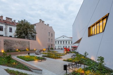 Ve Vilniusu otevřeli nové muzeum umění od Libeskinda - foto: Norbert Tukaj