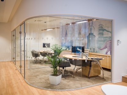 Rounded profiles of MILT partitions – invite organic shapes into your office