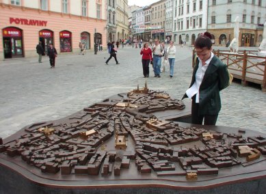 V Přerově bude odhalen nový bronzový model města - Bronzový model města mají již dlouho v sousední Olomouci - foto: Jan Kratochvíl