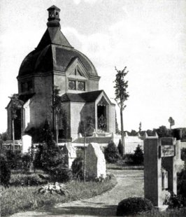 Krematoria v Ostravě, Nymburce, Mostě a Plzni - Vlastislav Hofman - Krematorium v Ostravě, 1923-25 - foto: archiv autora